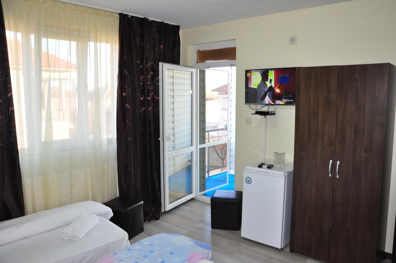 Guest Rooms Simona Opanets Zewnętrze zdjęcie